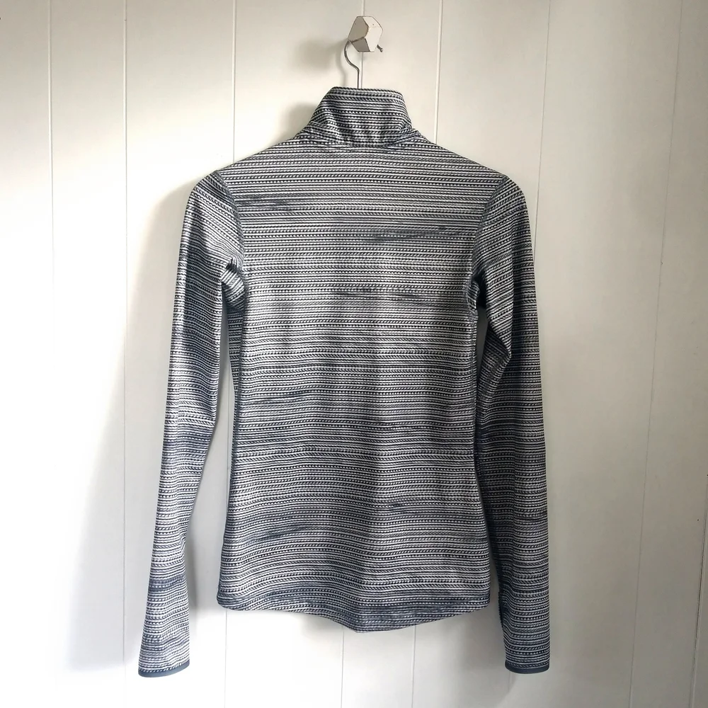 Nike great charcoal